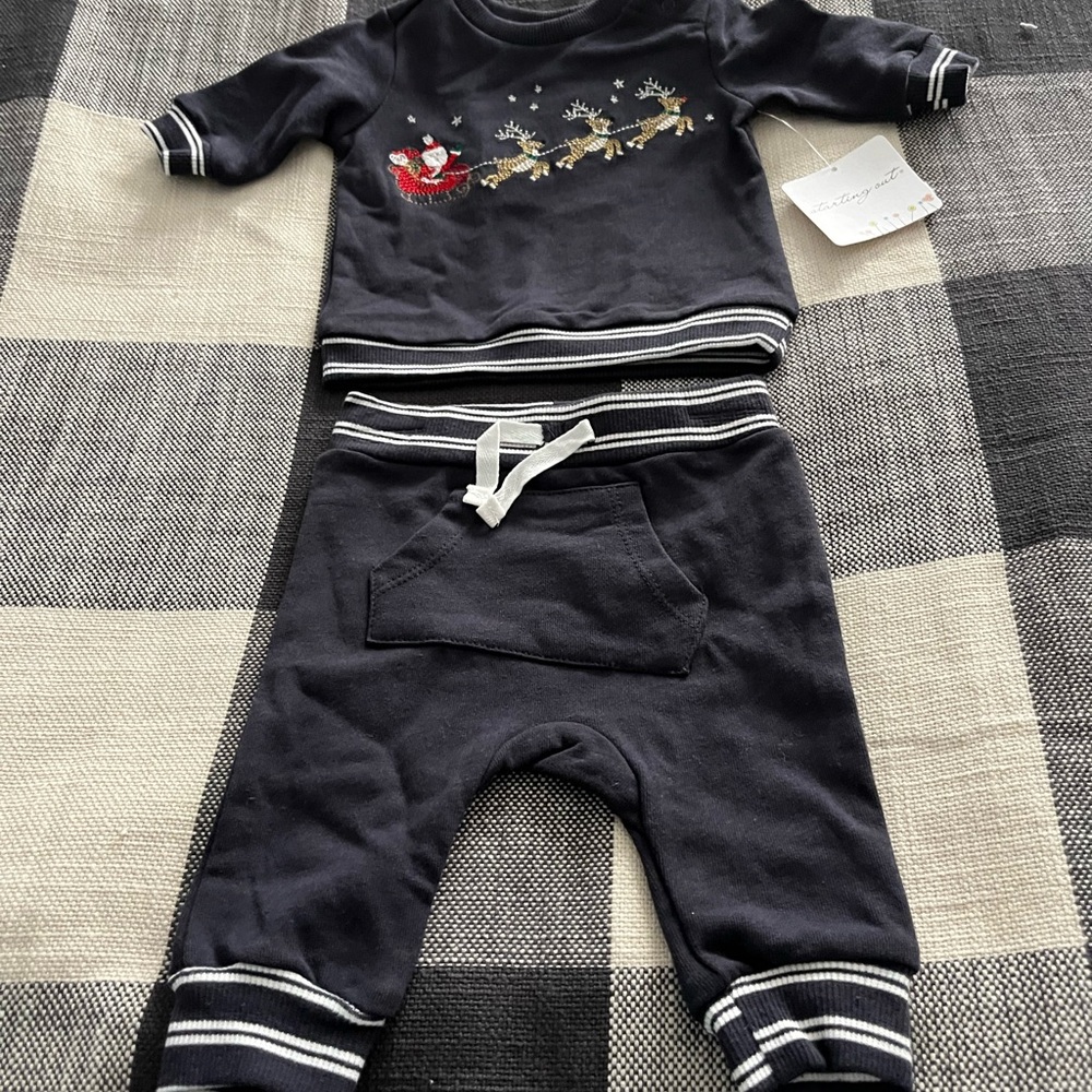New with tags infant Christmas outfit